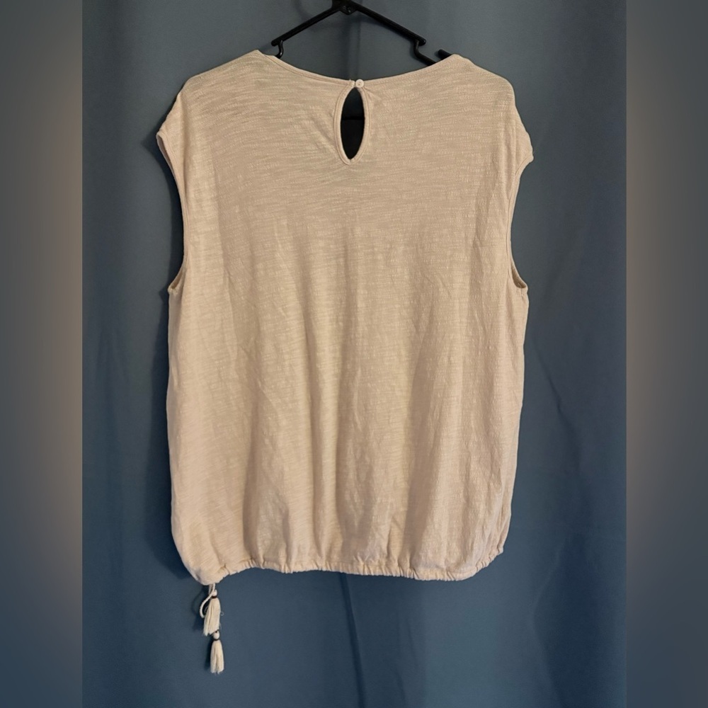 Akemi + Kin Mirabelle Embroidered Top – Anthropologie - Picture 3 of 7
